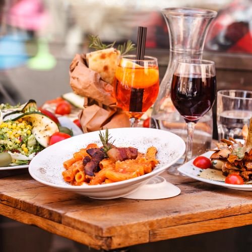 Food & Drink